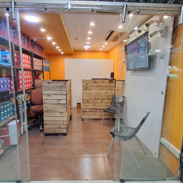 دوربین مداربسته و دزدگیر