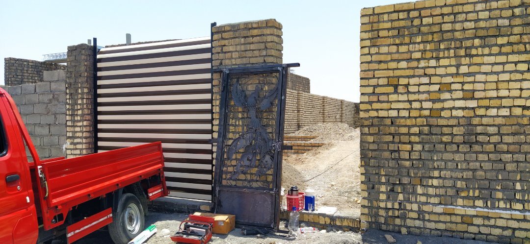 زمین216متری چهار دیواری شده 6
