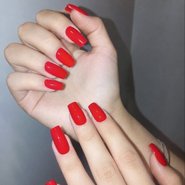 کاشت ژل و حجیم سازی با قیمت استثنایی