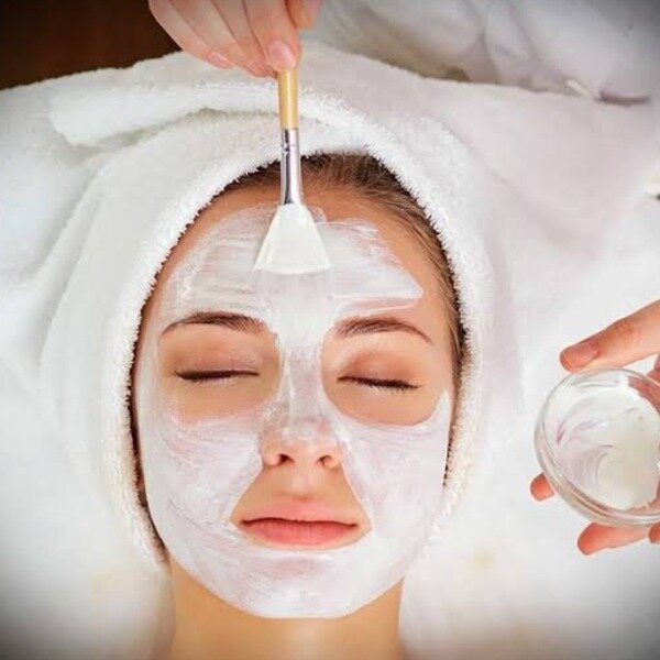 بهترین مرکز فیشال و پاکسازی پوست