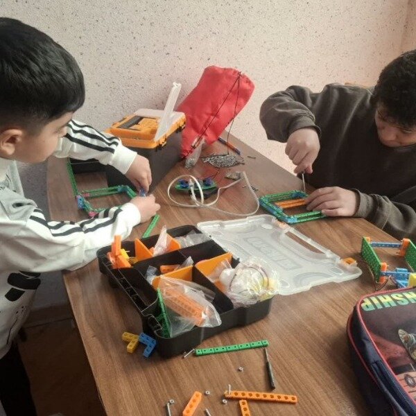 کلاس رباتیک سرای محله گلشهر