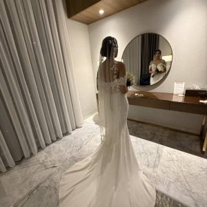 سالن زیبایی هالیرا کیش | احیا مو، رنگ و مش، میکاپ عروس، فشیال، ناخن، مژه