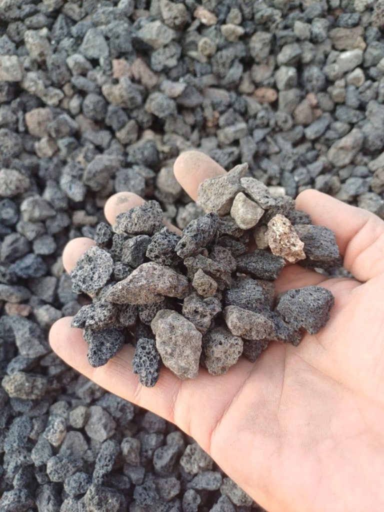 فروش پوکه معدنی قروه