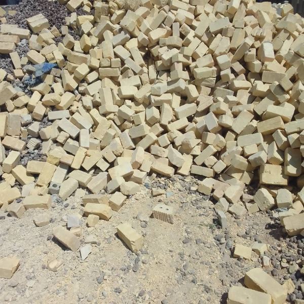 فروش انواع آجر ساختمانی