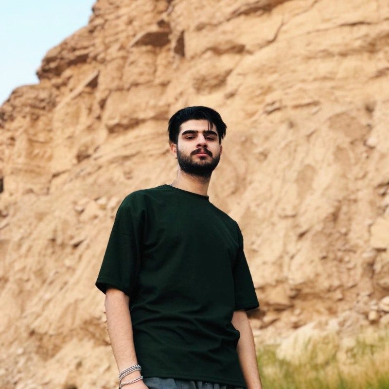 ساجد حسینی